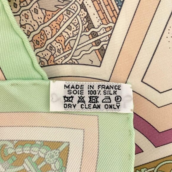 Auth HERMES Carre 90 - Light Pink Light Green Multi Scarf - Picture 4 of 5